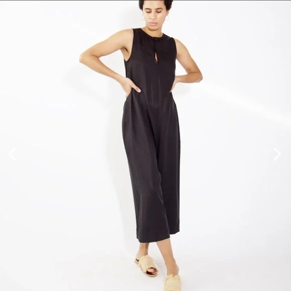 Black Sleeveless Jumpsuit - Picture 2 of 14